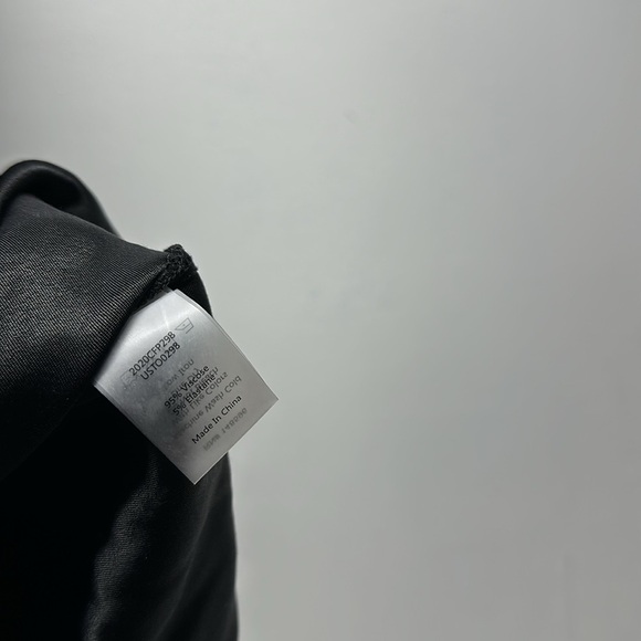 Universal Standard Mackaya Blouse Top Short Sleeve Luxe Twill Knot Black Size 14 - Picture 6 of 9